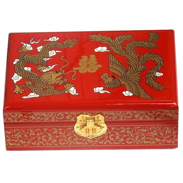 Chinese lacquered wooden box - Dragon and Phoenix