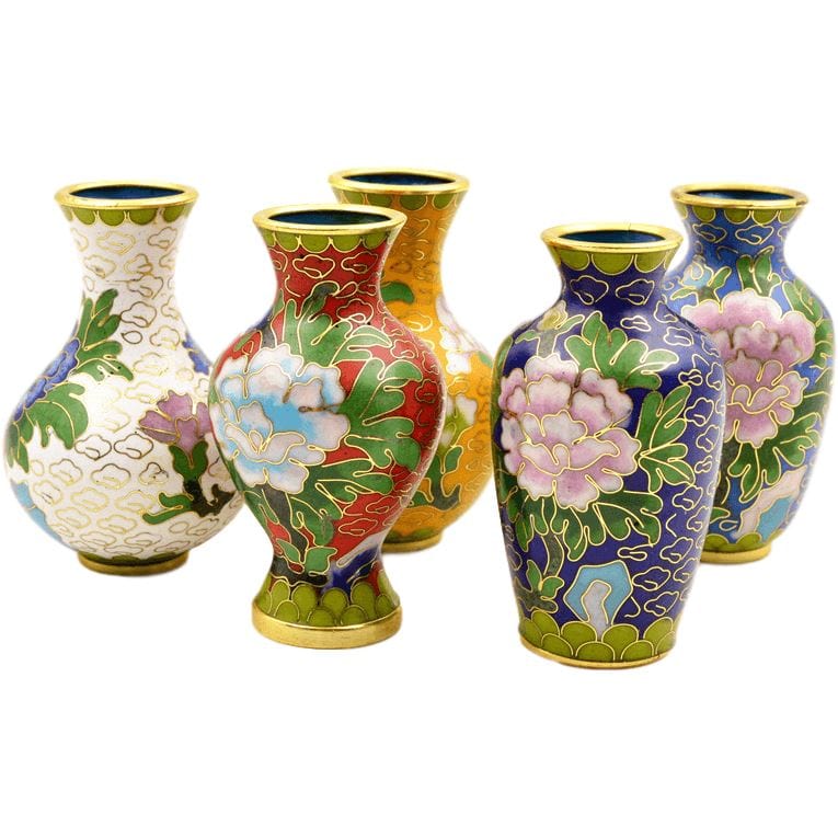 Set of 5 small Chinese vases in partitioned