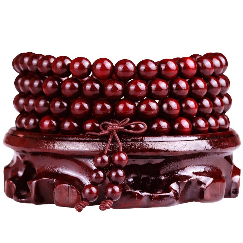 Necklace mala in red sandalwood